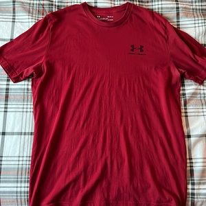 Men's MEDIUM t-shirt.